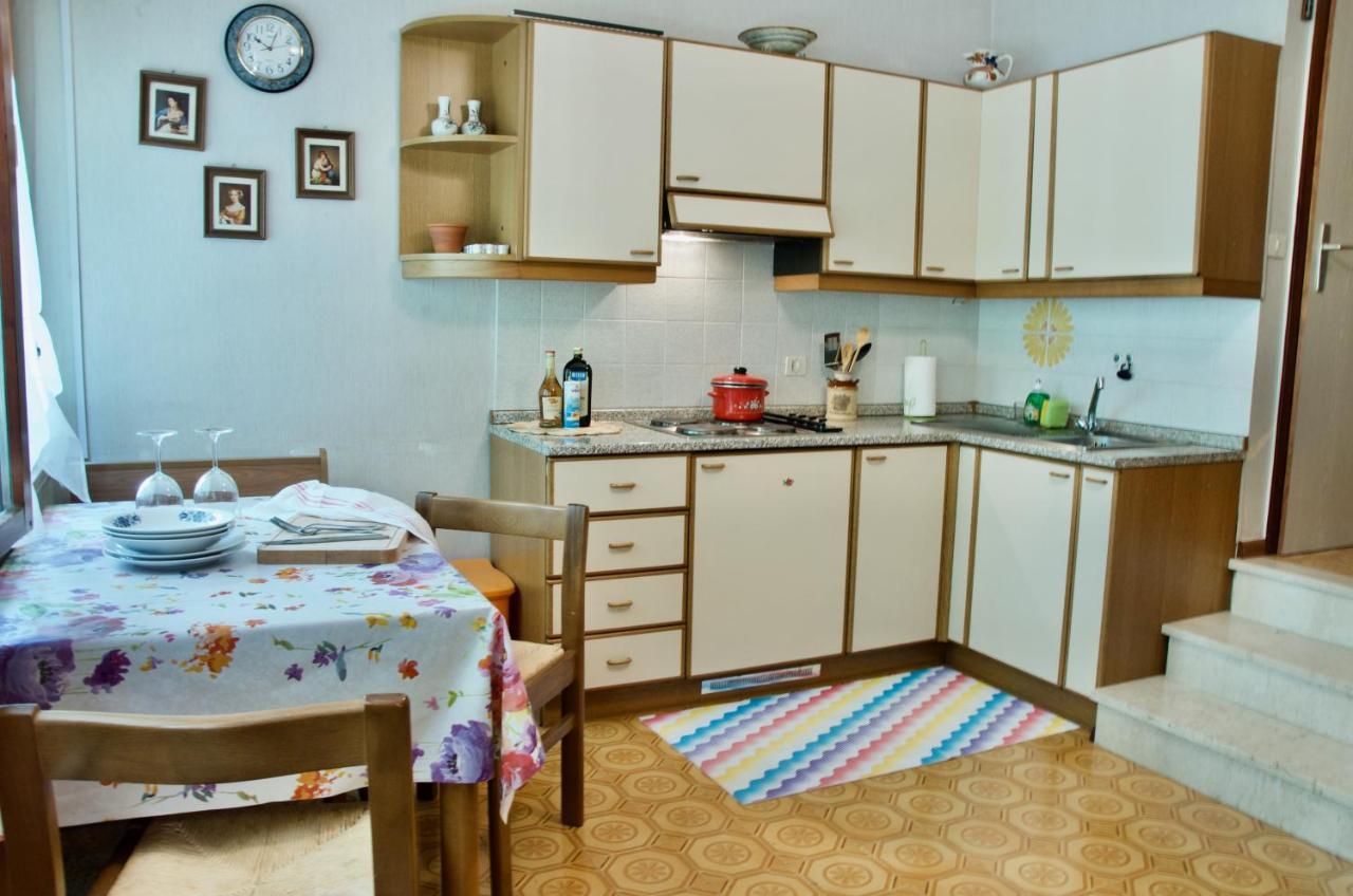 Al Sole Di Tss' - Cozy Apartment A 20 Metri Dal Lago Di Caldonazzo - Perfetto Per Coppie A Calceranica Al Lago Luaran gambar