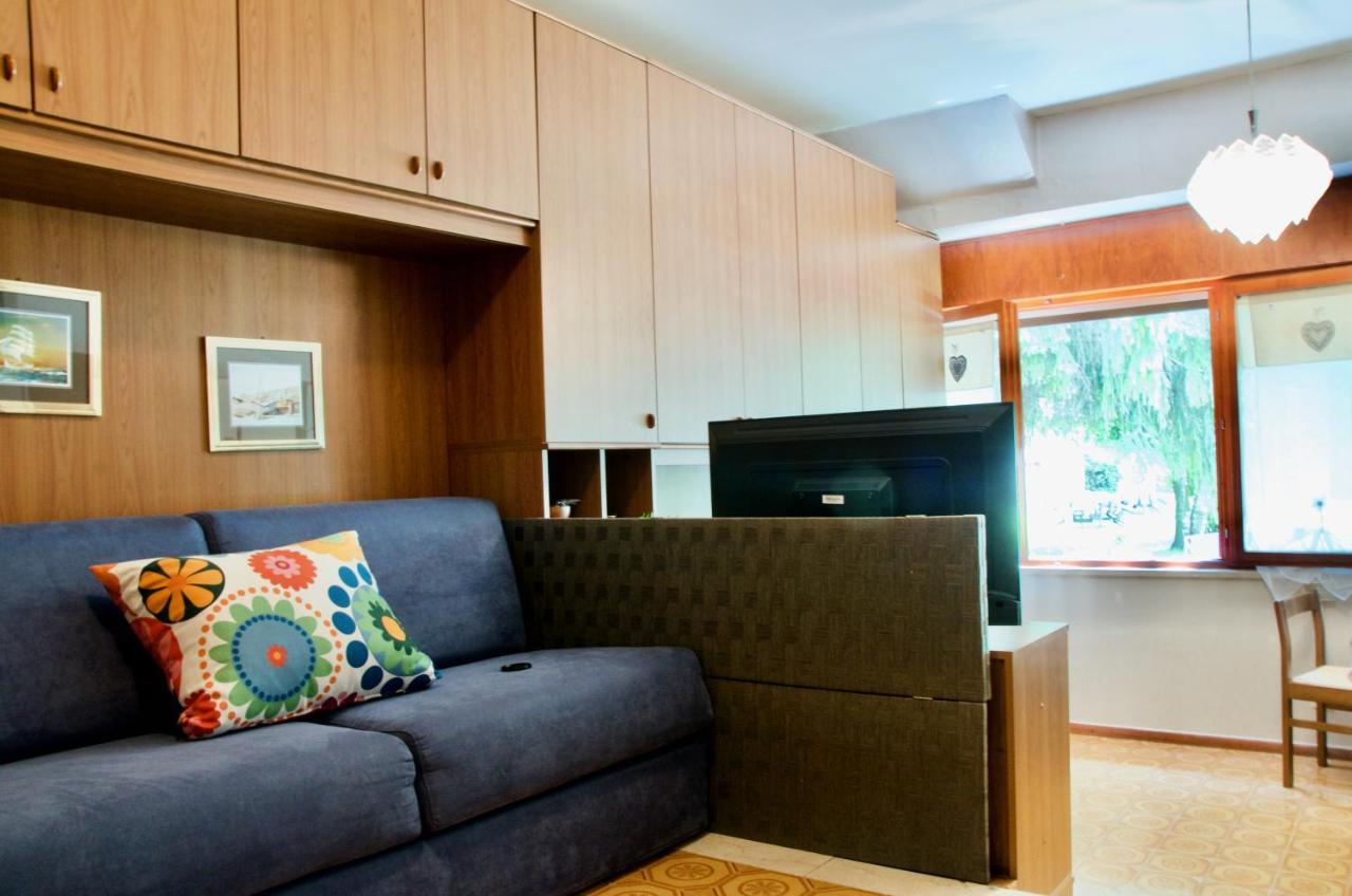 Al Sole Di Tss' - Cozy Apartment A 20 Metri Dal Lago Di Caldonazzo - Perfetto Per Coppie A Calceranica Al Lago Luaran gambar